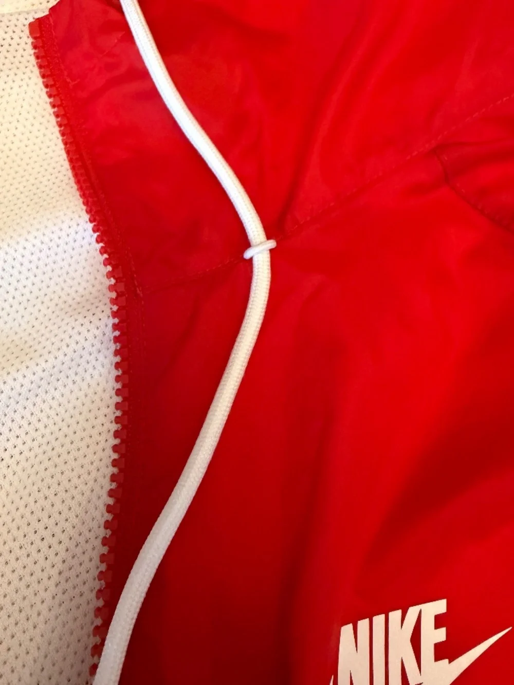 Nike Men's Red White Hooded Windrunner Windbreaker Hooded Training Jacket, Small - Picture 10 of 16
